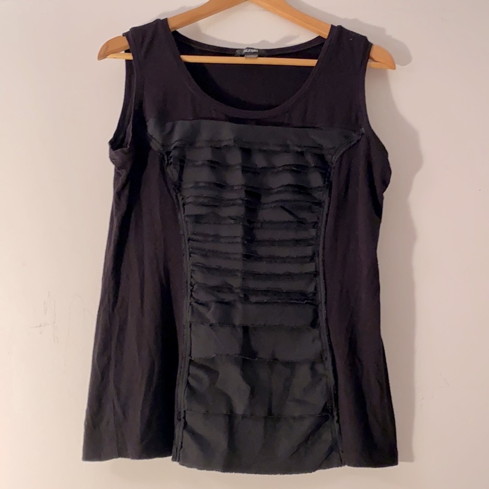 Alfani | Sleeveless pleat detail black top